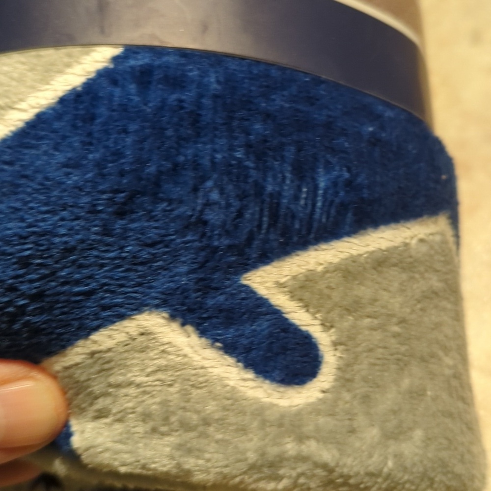 NWT Airplane Glow In The Dark  50x60 Fleece Blanket Throw Pilot Kids - Picture 7 of 7